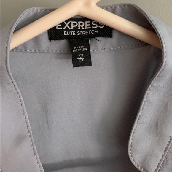 Express Grey Ruffle Top - Picture 2 of 6